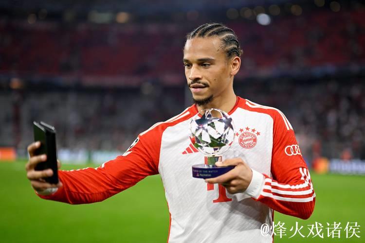 拜仁正式确认萨内加盟 签约5年转会费达4900万